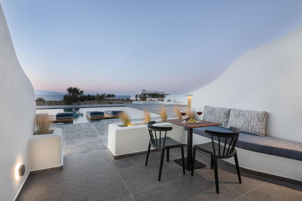 Volcanic Arc Suites Oía Exterior photo